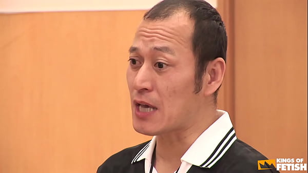 Japanese female team listen and take a lesson from their coach