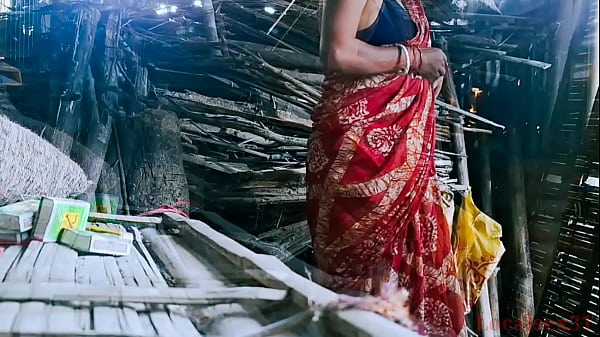 Bhabhi's secret sex outdoor fuck local bhabhi (Official Video By Localsex31)