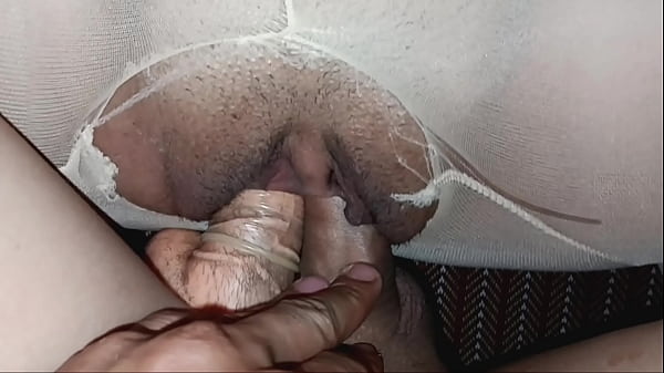 Sexy sexy Teen dances