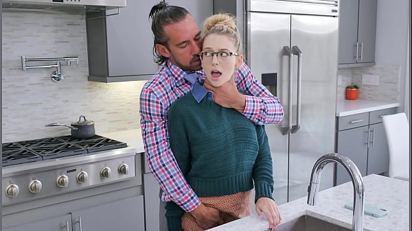 Beautiful Teen dances fucked_up_family