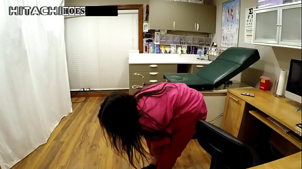 Don'_t Tell Doc I Cum On The Clock! Nurse Blaire Celeste Sneaks Into Exam Room, Masturbates With Magic Wand At HitachiHoes - Reup