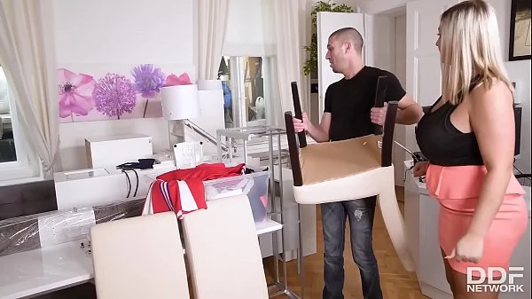 Nicole aniston & ryan mclane neighbor affair 2